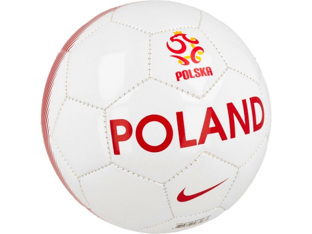 Polska piłka Nike