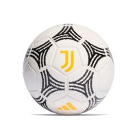 : Juventus Turyn - piłka Adidas